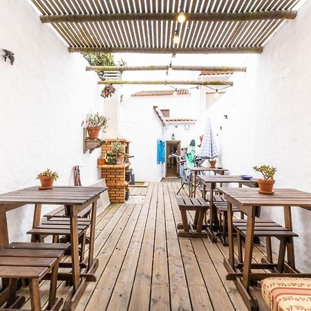 Castaway Hostel Baleal Exterior photo