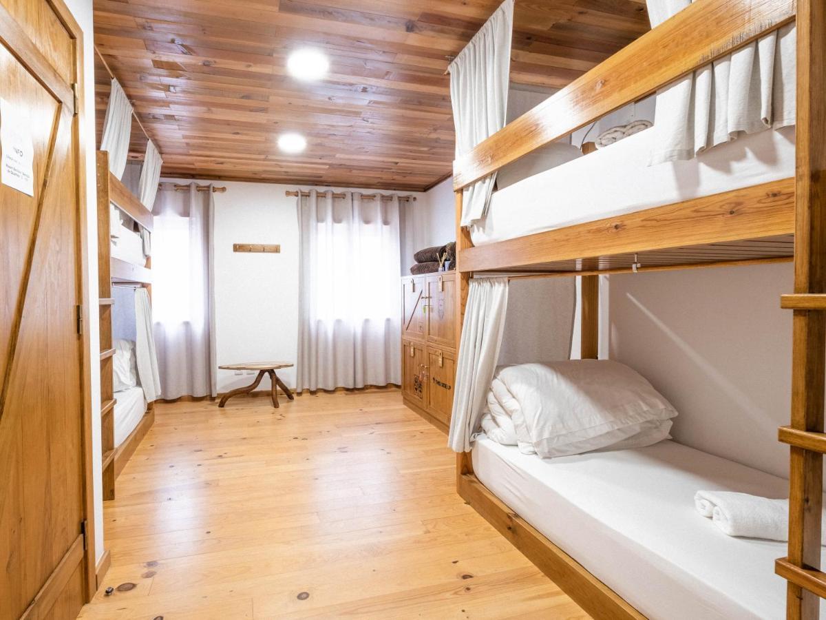 Castaway Hostel Baleal Exterior photo
