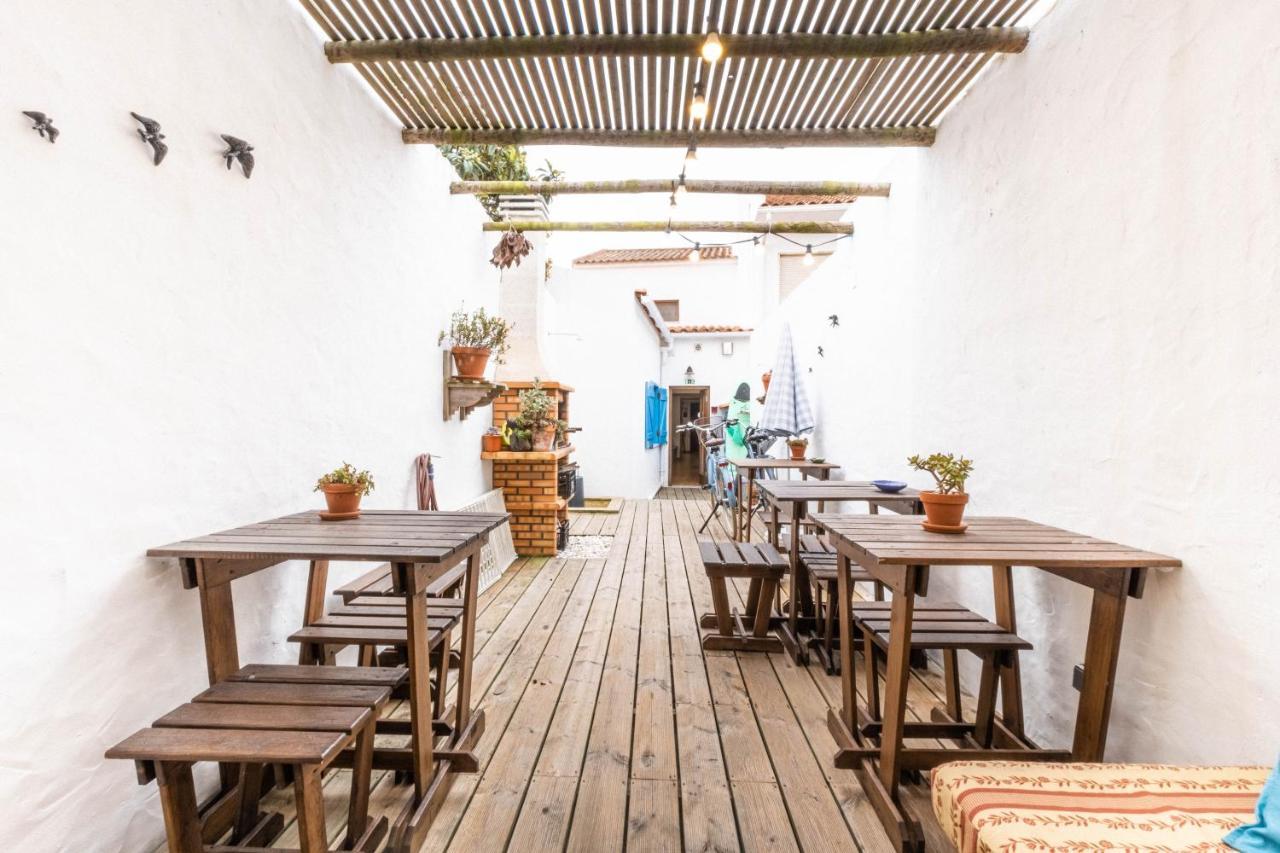 Castaway Hostel Baleal Exterior photo