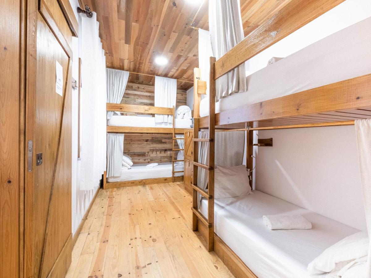 Castaway Hostel Baleal Exterior photo